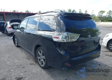 2019 Toyota Sienna Se 8 Passenger from USA, damaged, VIN 5TDXZ3DC6KS986726